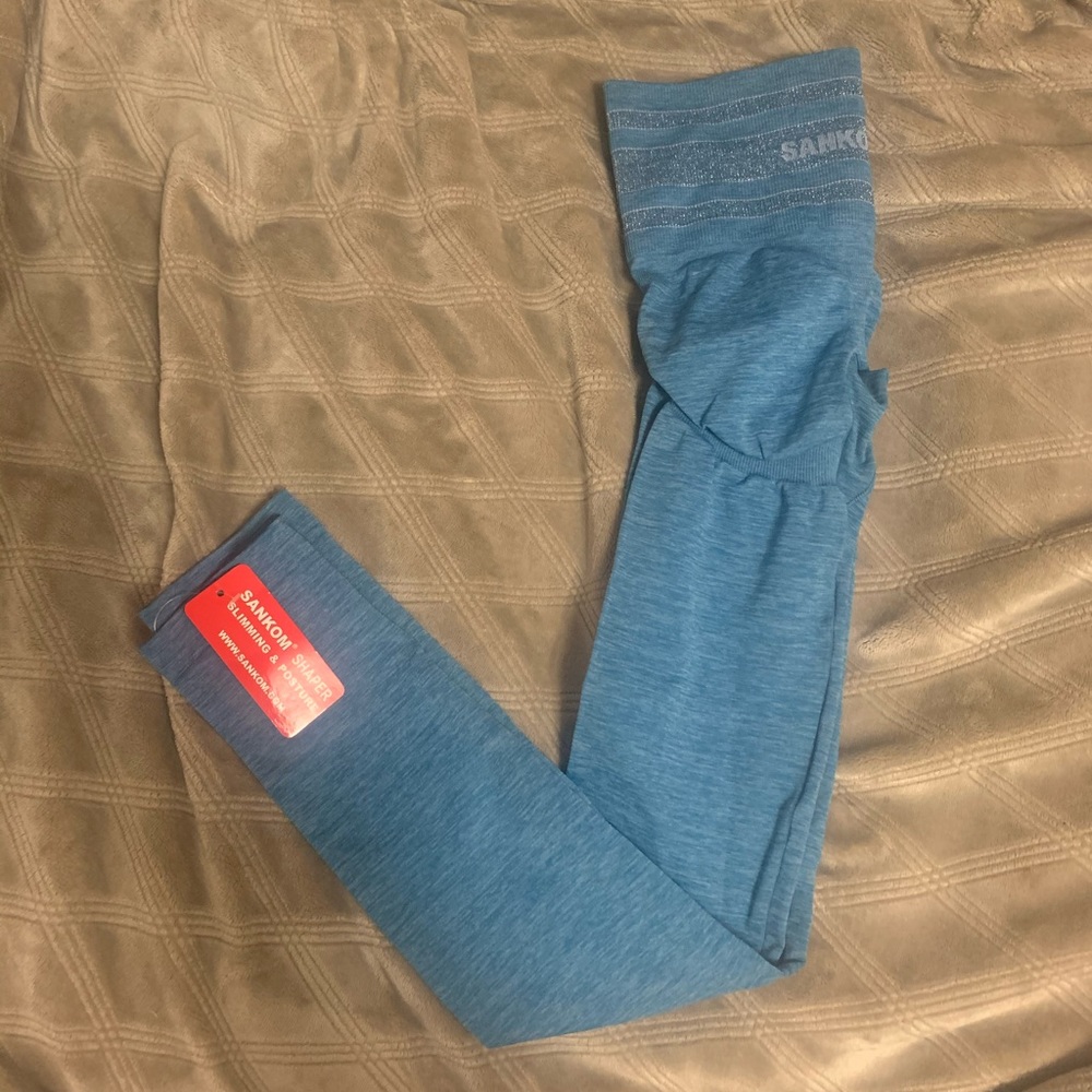 Sankom Booty Lifting Compression Leggings